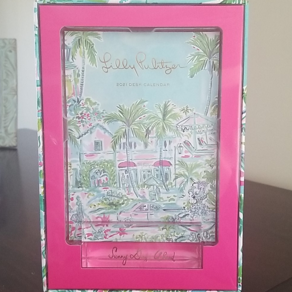 New Lilly 2021 desk calendar and stand